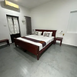 https://the-villa-romantica.hotels-munnar.com